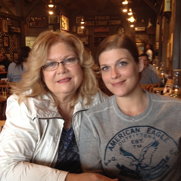 Meet your Posher, Debbie - Picture 1 of 1